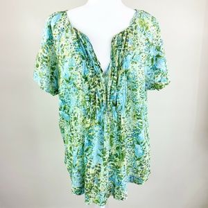 ⭐️Talbots blue green yellow floral top V-neck